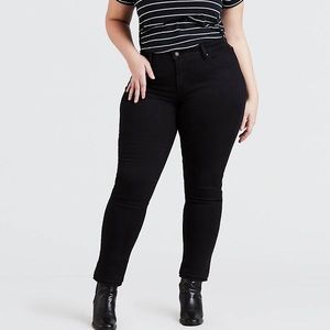 Used black Levi’s jeans